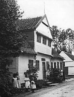 Helligkorsvej-Kildehuset-1899-(Hude).jpg