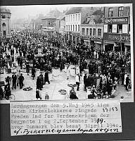 B33193 Stændertorvet. Lørdag morgen d. 5. maj 1945.tif