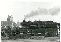 B 88324_Roskilde jernbane, damplokomotiv type E holder på stationen ud mod Køgevej..tif