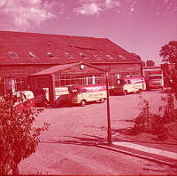 B92295_6_Stryhns fabrik med biler_Kirkevej_ca1959.tif