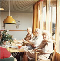 B92296_6_Kaffepause_Him.Gl.PræstegårdPlejehjem_uå.tif